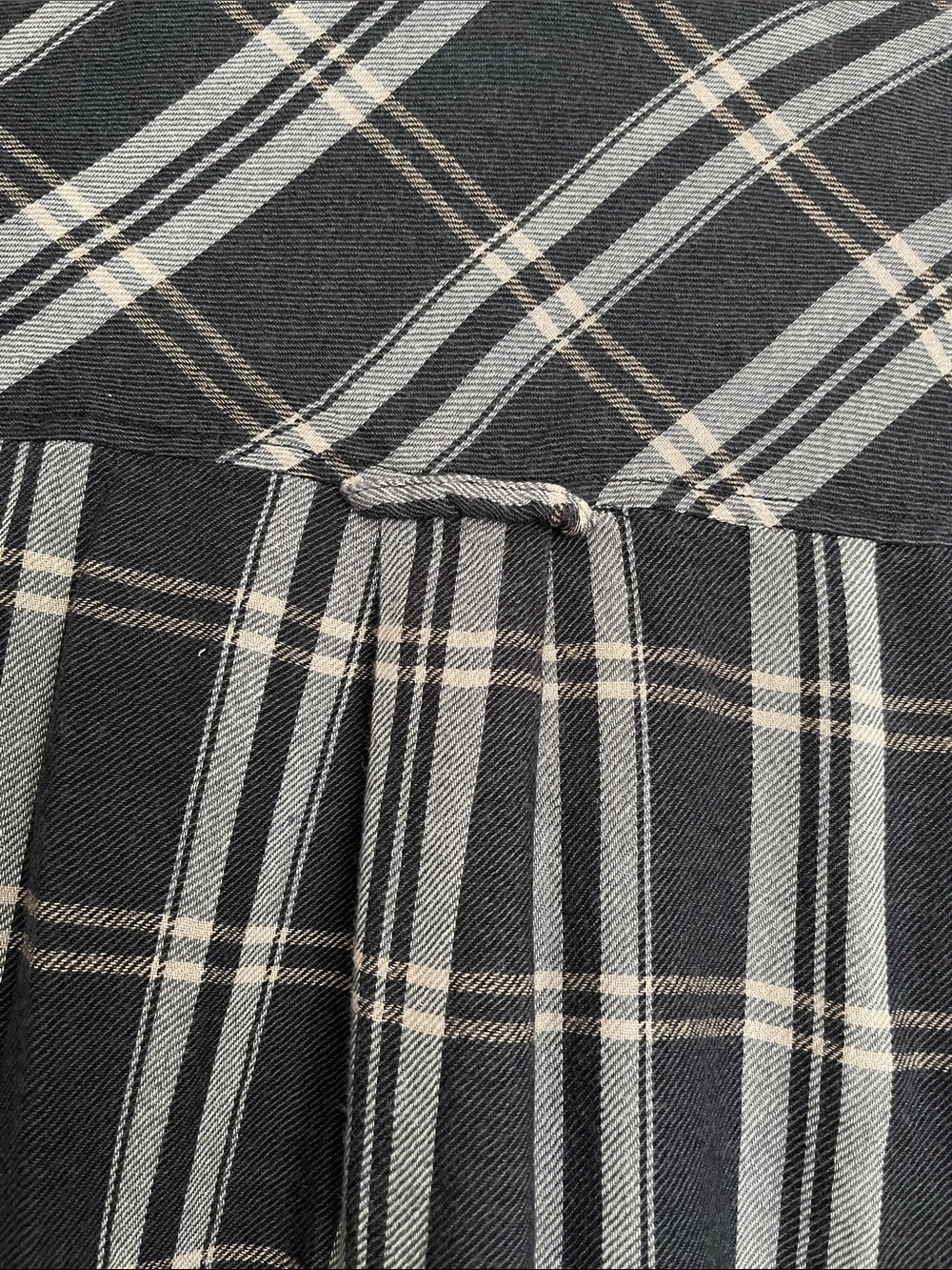 Anthropologie Pilcro Oversized Tuxedo Button Down Shirt - Size XXS - EUC - Picture 9 of 14